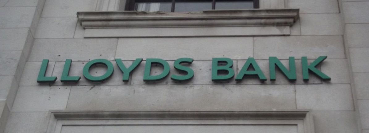 lse lloy lloyds